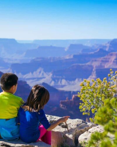 6 top tips for travelling with young children