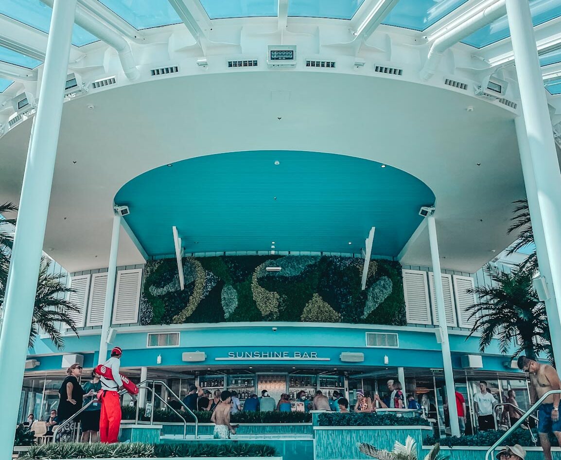 Solarium Pool Bar on Odyssey of the Seas