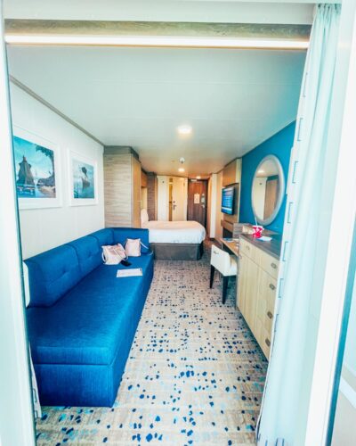 What Is A Stateroom On A Cruise Ship ( Ultimate Guide)