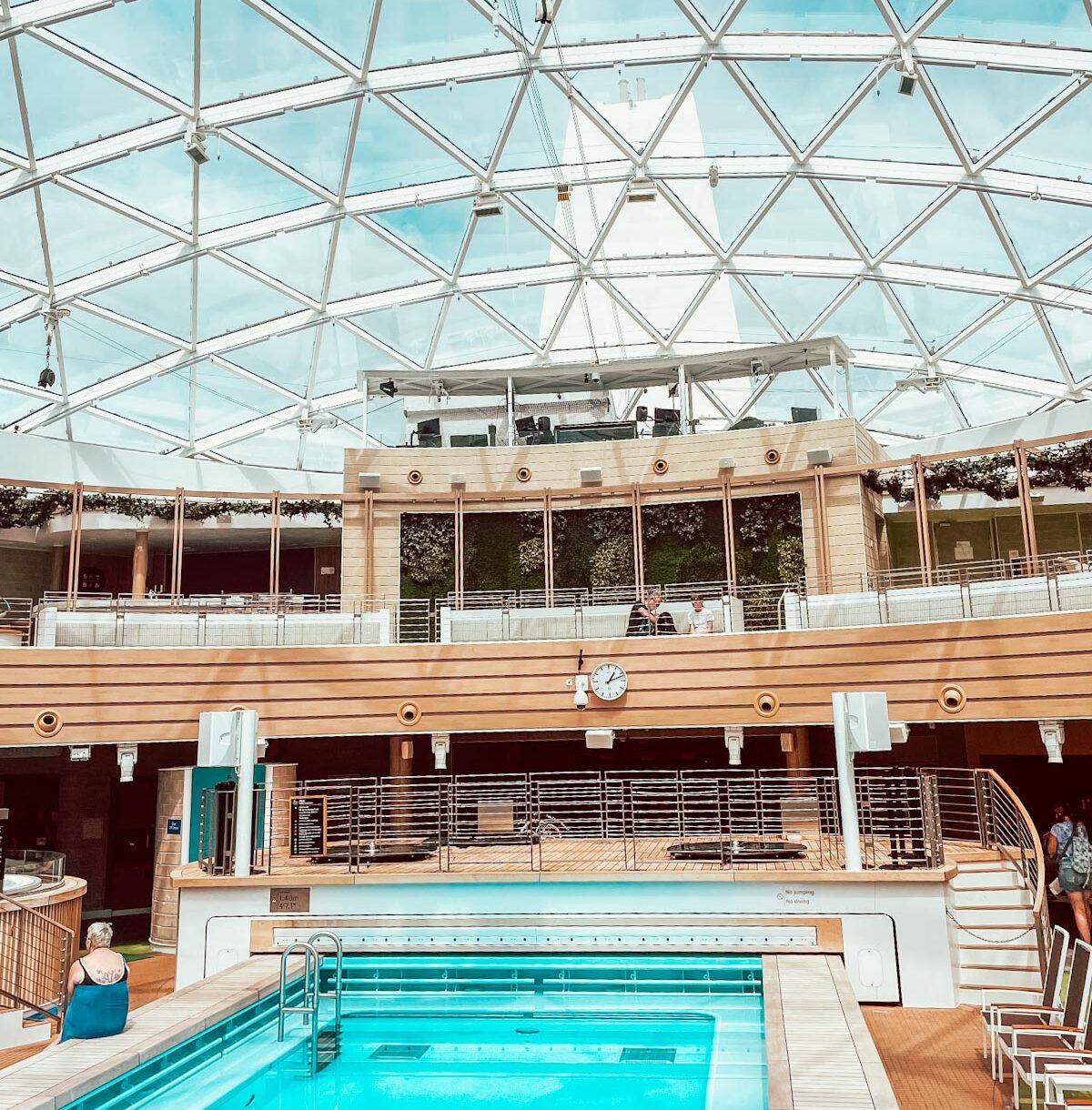 Skydome Pool on P&O Iona