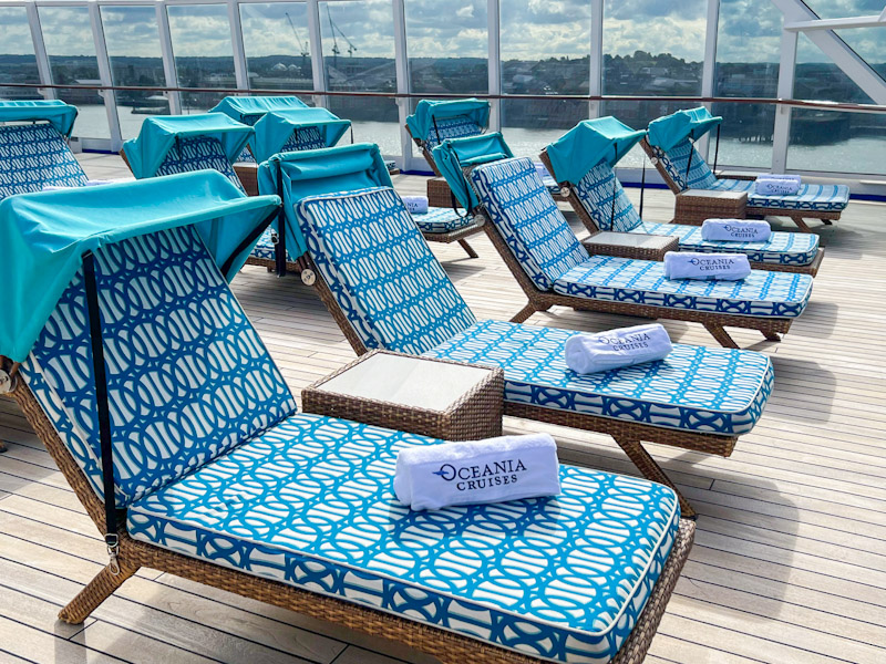 Canyon Ranch Spa Club Private Terrace area beds