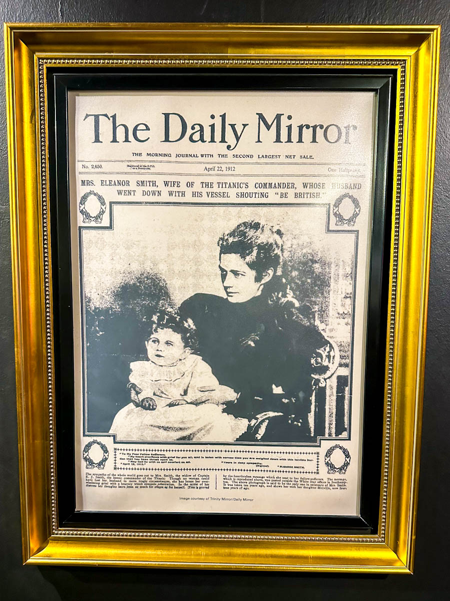 The Daily Mirror Titanic front cover