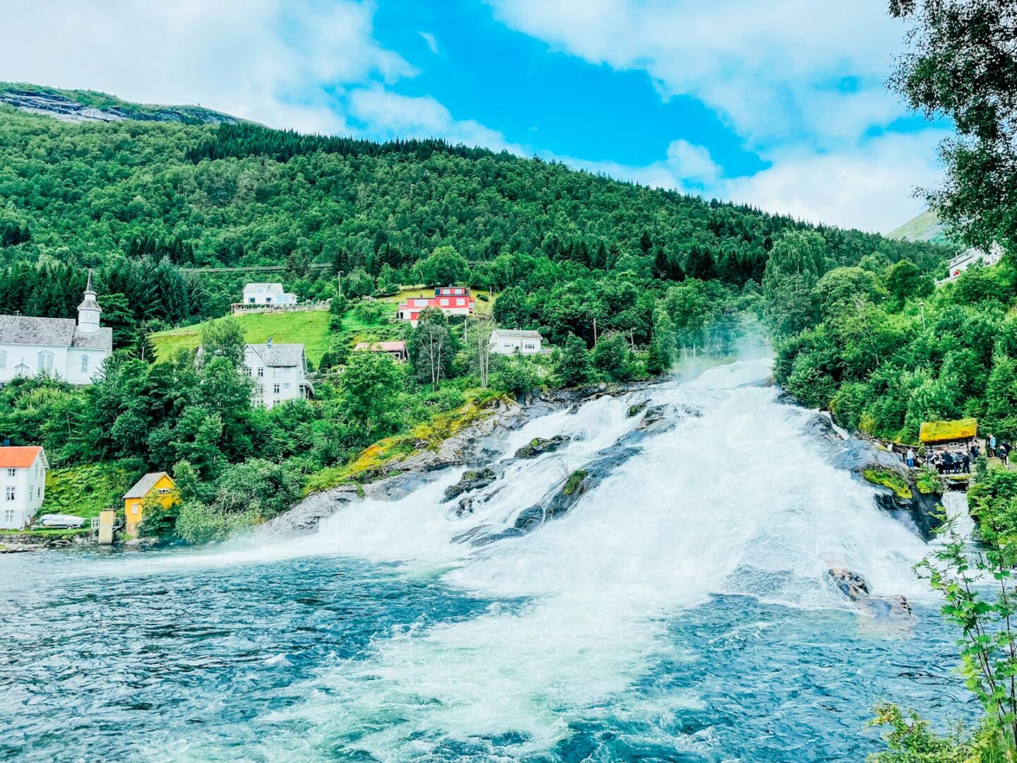 the stunning waterfall in Hellesylt