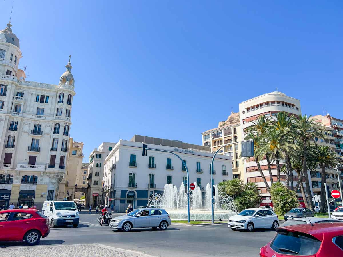 Town and fountain in Alicante