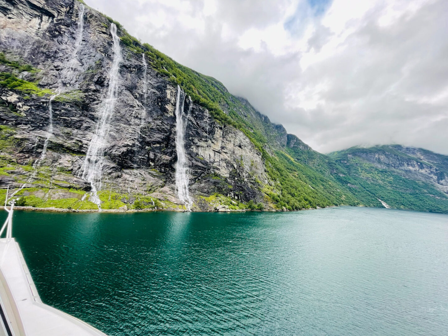 Seven Sisters Waterfall