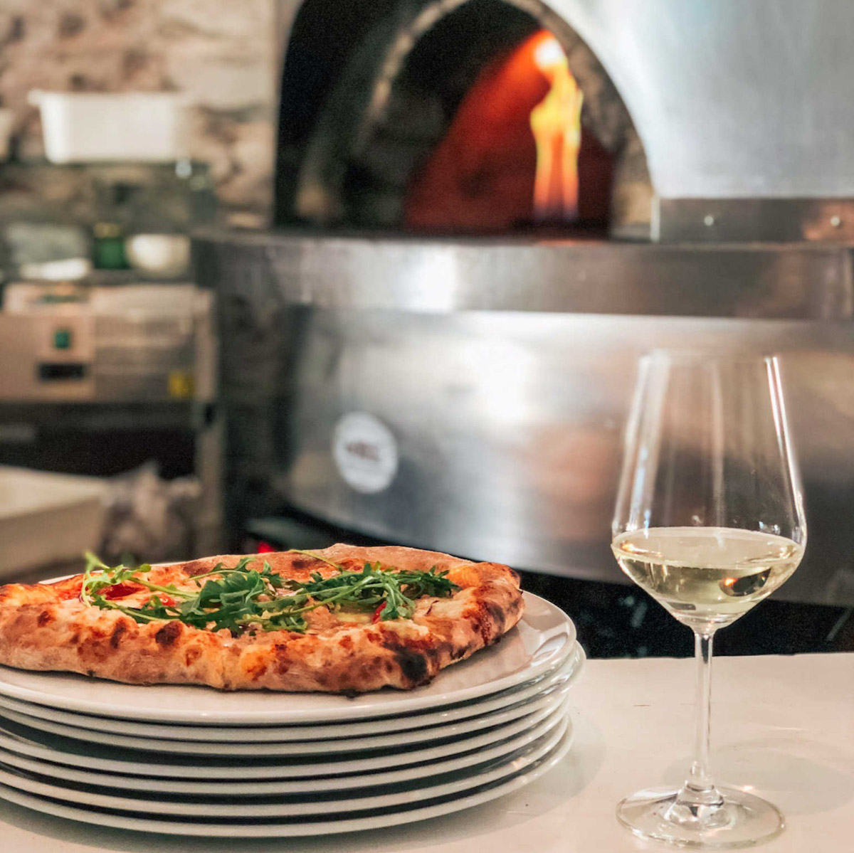 Photo tour of Naples, TRy the Pizza