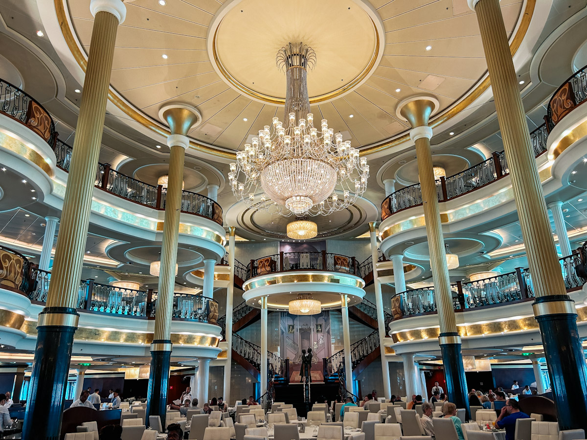Main Dining Room on Mariner of the Seas