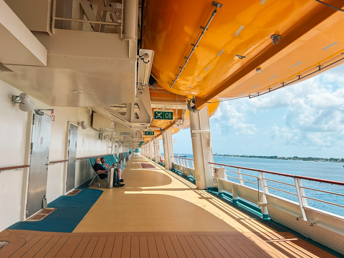 The Promenade Deck on Mariner of the Seas
