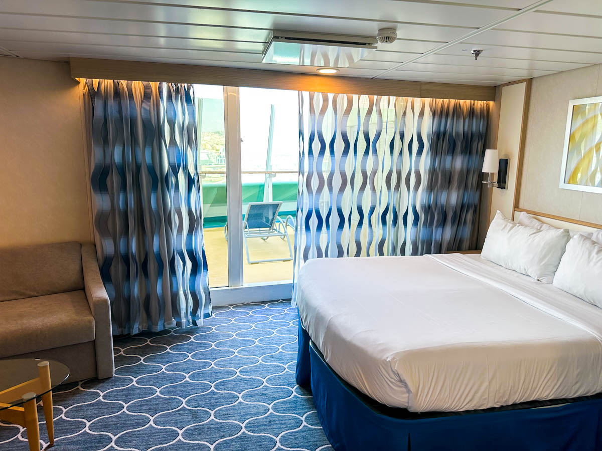 Voyager of the Seas Junior Cabin 1156 Doors