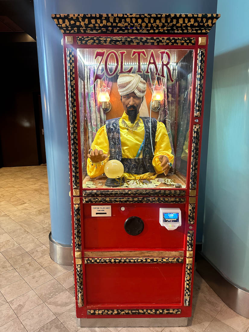 Zoltar on Oasis of the Seas
