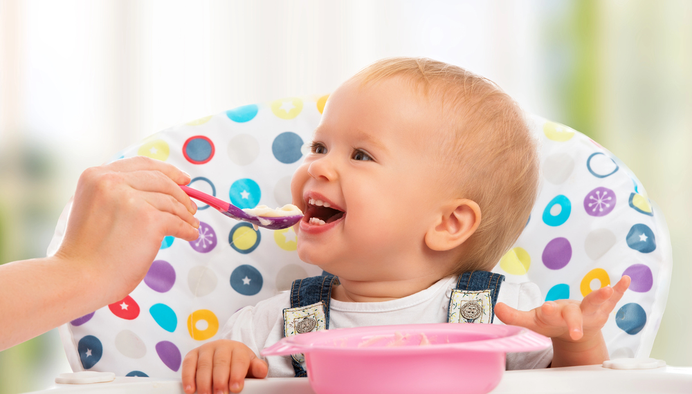 Feeding a toddler